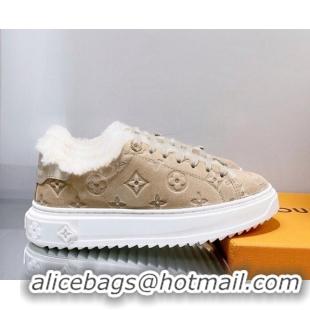 Luxurious Louis Vuitton Time Out Sneakers in Monogram Suede and Shearling Beige 016129