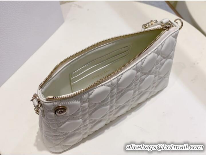 Buy Discount MISS DIOR MIDI MINI BAG white Cannage Lambskin S6006ONM