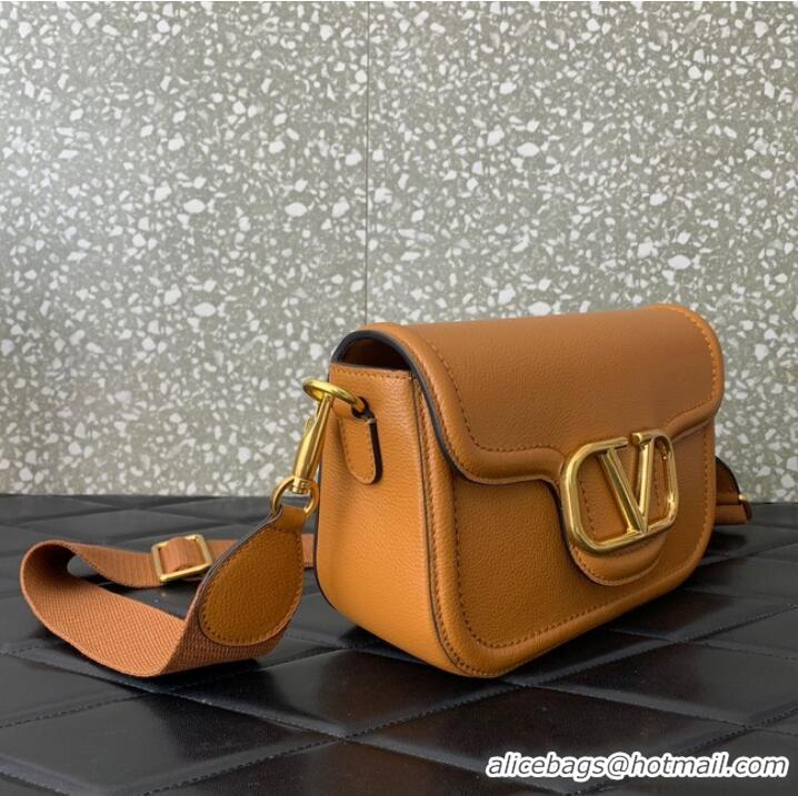 Traditional Specials VALENTINO Loco calfskin leather bag B0M98 Apricot