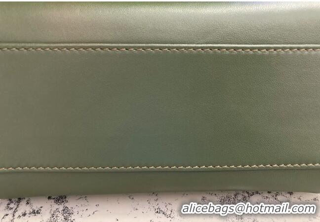 Famous Brand Fendi Peekaboo Mini Bag in Lambskin Leather FE244 Green 2023