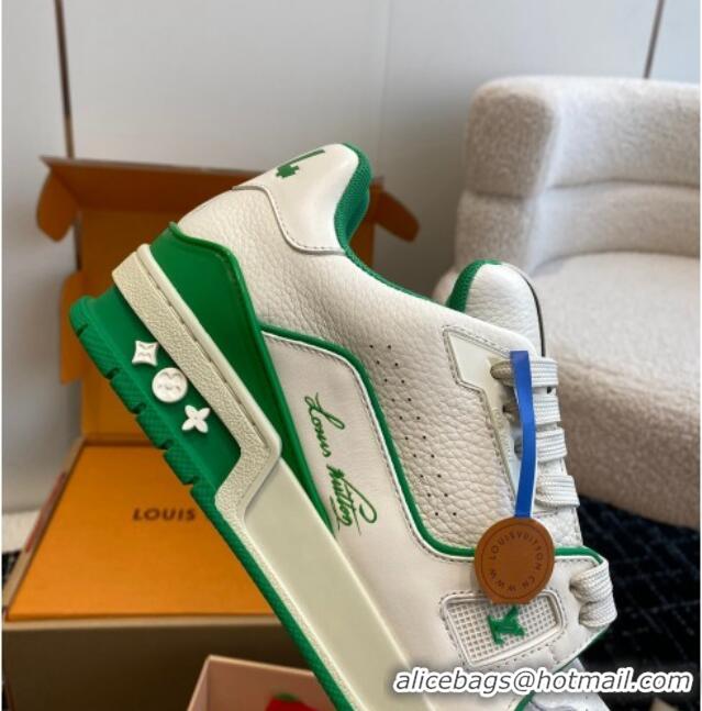 Stylish Louis Vuitton LV Trainer Sneakers in Calf Leather White/Green 106077