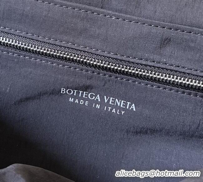 Top Design Bottega Veneta Men's Pillow Cassette Bag in Intreccio Puffy Fabric 743623 Black 2023