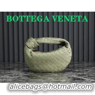 Famous Brand Bottega Veneta Mini Jodie Hobo Bag in Intrecciato Lambskin 651876 Travetine Green 2023