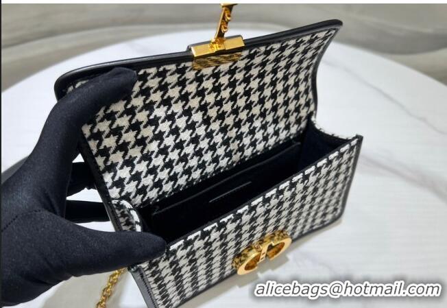 Promotional Dior 30 Montaigne East-West Bag with Chain in Black and White Houndstooth Embroidery CD5011