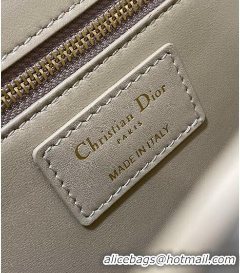 Well Crafted Dior 30 Montaigne Bag in Box Calfskin DR111502 Light Beige