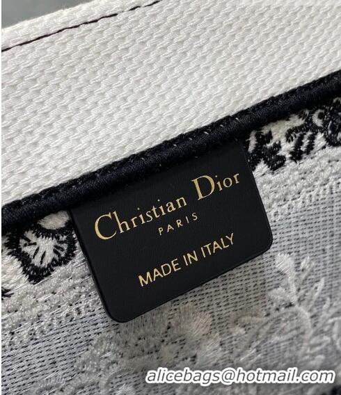 Popular Style Dior Large Book Tote Bag in Black and White Butterfly Bandana Embroidery CD5035