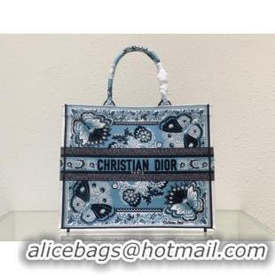 Famous Brand Dior Large Book Tote Bag in Denim Blue Butterfly Bandana Embroidery CD9059