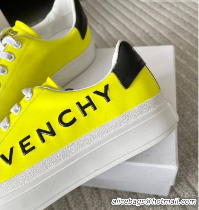 Trendy Design Givenchy City Sport Sneakers in GIVENCHY Leather Yellow 401037