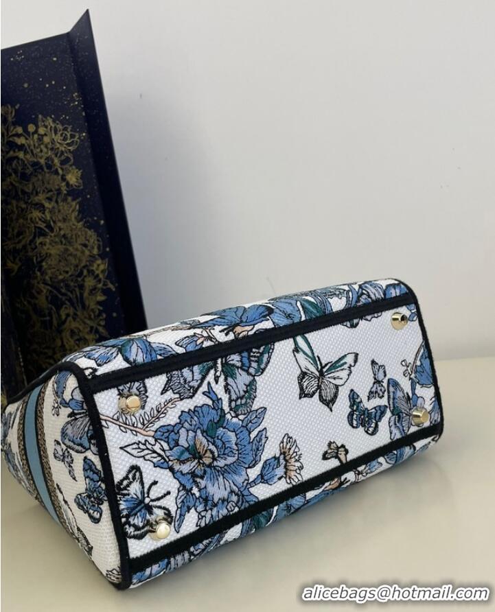 New Design MEDIUM LADY D-LITE BAG White and Pastel Midnight Blue Toile de Jouy Mexico Embroidery M0565OE