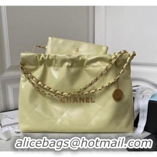 Grade Design CHANEL 22 HANDBAG Calfskin & Gold-Tone Metal AS3261 light yellow