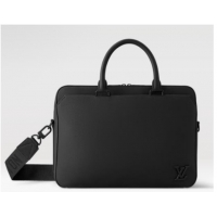 Famous Brand Louis Vuitton Pilot Briefcase M23778 Black