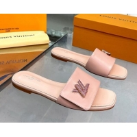 Good Looking Louis Vuitton Shake Leather Flat Slide Sandals with Crystal LV Twist Light Pink 1013027