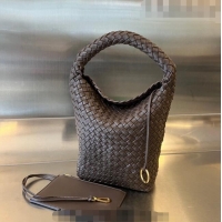 Promotional Bottega Veneta Small Cabat Bucket Bag in Intreccio Leather 753172 Light brown 2023