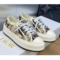 Fashion Dior Walk'n'Dior Platform Sneakers in Beige Embroidered Cotton with Butterfly Bandana Motif 103084