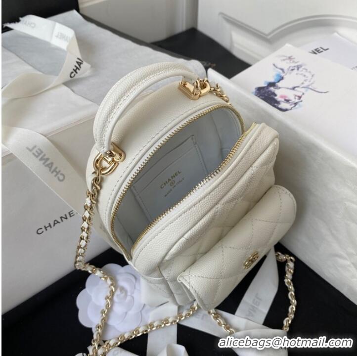 Famous Brand Chanel MINI BACKPACK AP3573 WHITE