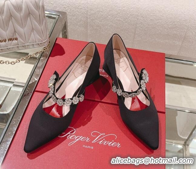 Best Grade Roger Vivier Bouquet Flower Babies Pumps in Satin 4.5cm Heel Black 392208