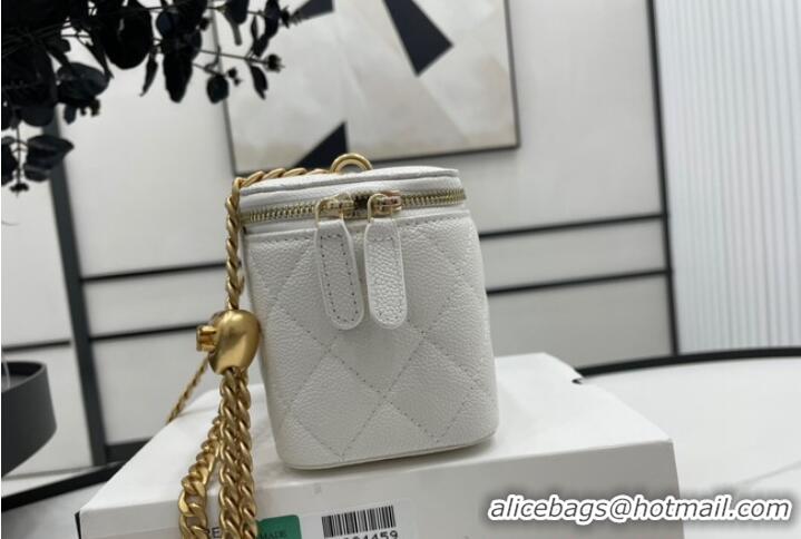 Buy Inexpensive Chanel CLUTCH WITH CHAIN A68130 White