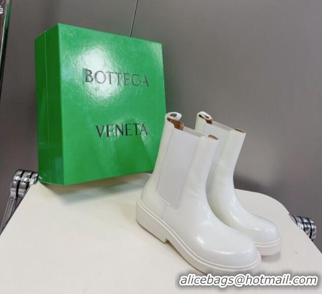 Best Product Bottega Veneta Lug Ankle Boots in Shiny Leather White 926015