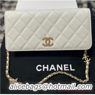 Inexpensive Chanel CLUTCH WITH CHAIN Gold-Tone Metal AP3499 White