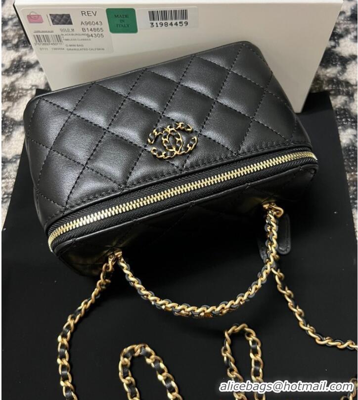 New Design CHANEL CLUTCH WITH CHAIN AP3747 black