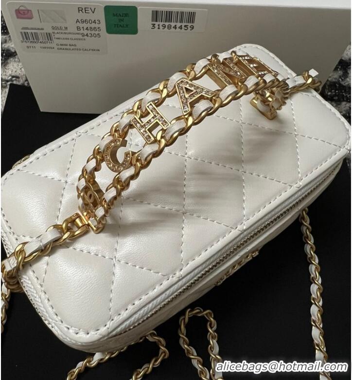 Famous Brand CHANEL CLUTCH WITH CHAIN AP3747 white