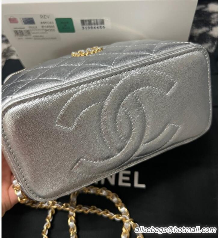 Top Quality CHANEL CLUTCH WITH CHAIN AP3747 Silver