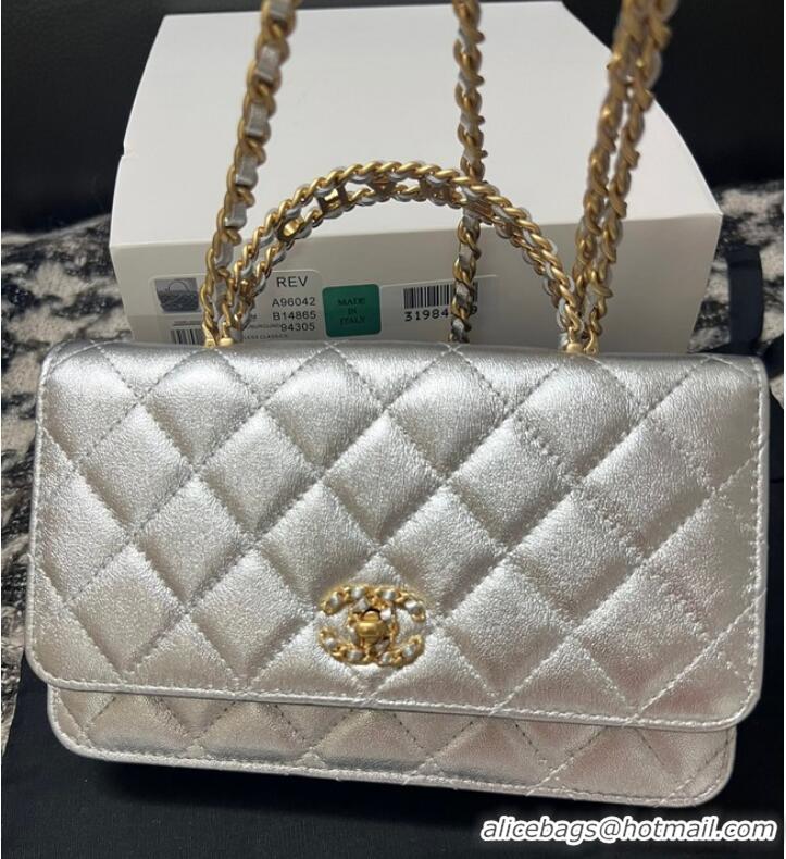 Super Quality CHANEL FLAP PHONE HOLDER WITH CHAIN AP3566 Silver