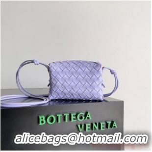 Luxurious Bottega Veneta Mini Loop Camera Bag 723547 Oyster