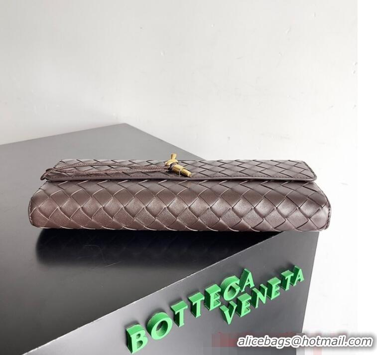 Luxurious Bottega Veneta Long Clutch Andiamo With Handle 741511 Fondant