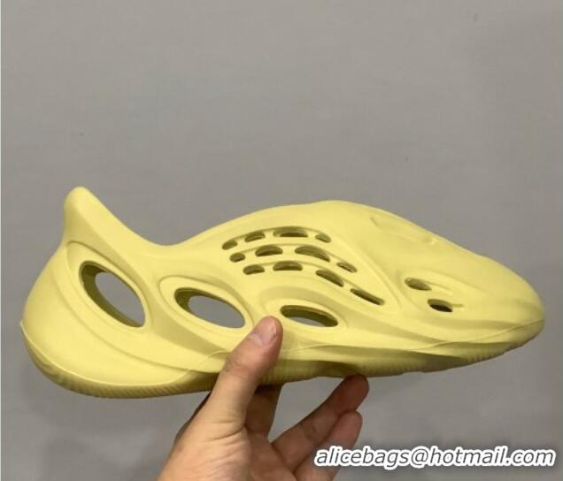 Best Grade adidas Yeezy Foam RNNR Rubber Sneakers Yellow 821130