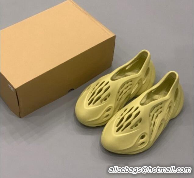 Best Grade adidas Yeezy Foam RNNR Rubber Sneakers Yellow 821130