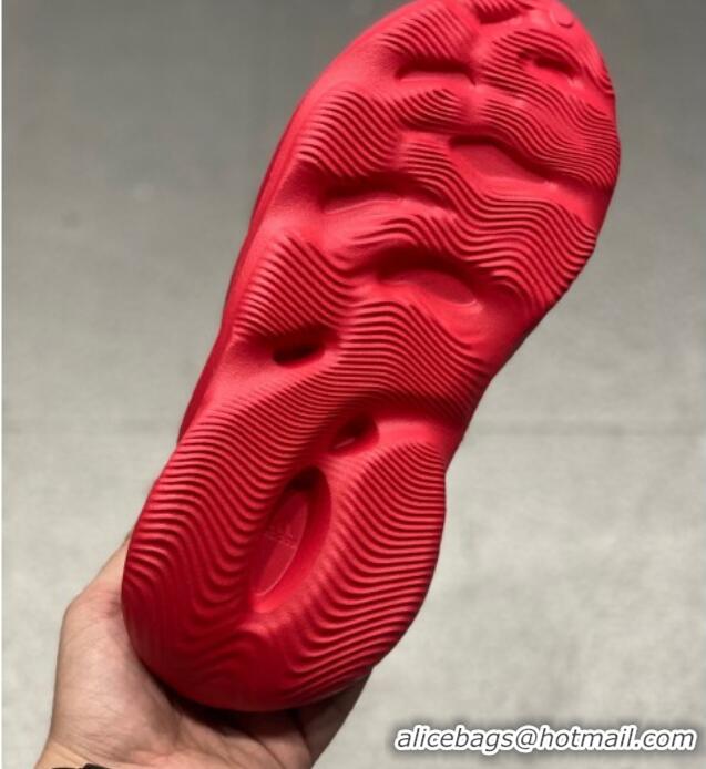 Discount Fashion adidas Yeezy Foam RNNR Rubber Sneakers Red 821134