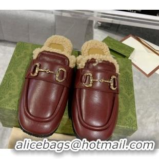 Pretty Style Gucci Flat Mules with Horsebit in Leather and Shearling Burgundy 117031