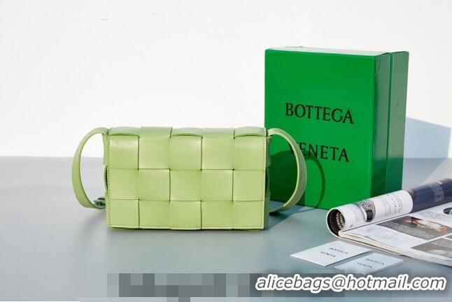 Best Price Bottega Veneta Cassette Crossbody Bag in Intrecciato Leather 578004 Green 2023