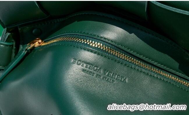 Inexpensive Bottega Veneta Cassette Crossbody Bag in Intrecciato Leather 578004 Raintree Green 2023