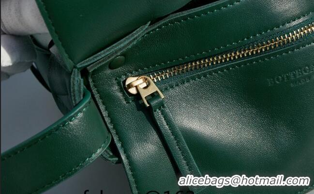 Inexpensive Bottega Veneta Cassette Crossbody Bag in Intrecciato Leather 578004 Raintree Green 2023