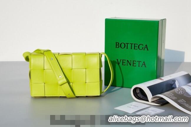 Buy Grade Bottega Veneta Cassette Crossbody Bag in Intrecciato Leather 578004 Kiwi Yellow 2023