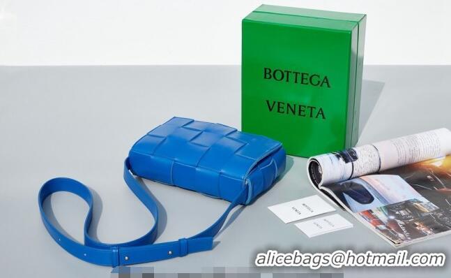 Super Quality Bottega Veneta Cassette Crossbody Bag in Intrecciato Leather 578004 Blue 2023