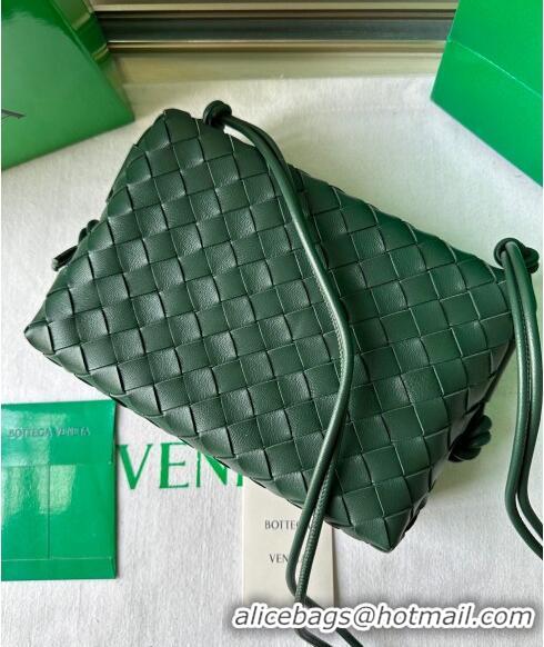 Discount Bottega Veneta Small Loop Camera Bag in Intrecciato Leather 736130 Raintree Green 2023