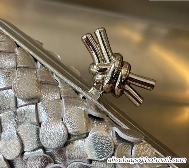 Super Quality Bottega Veneta Knot Clutch Bag in Intrecciato Lamina Leather 717622 All Silver 2023