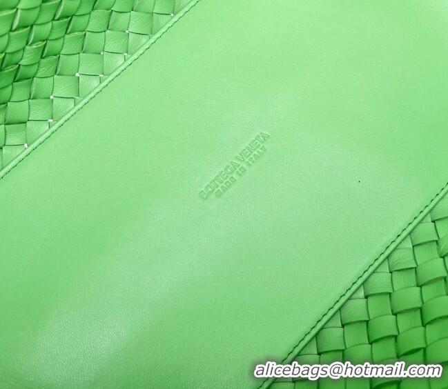 Super Quality Bottega Veneta Medium Cabat Tote Bag in Intrecciato Leather 608810 Lemond Green 2023