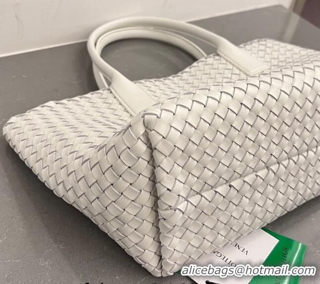 Top Quality Bottega Veneta Medium Cabat Tote Bag in Intrecciato Leather 608810 White 2023