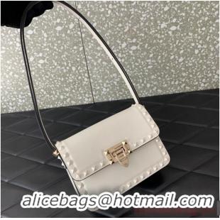 Trendy Design VALENTINO GARAVANI ROCKSTUD23 Small calfskin bag ZS098 White