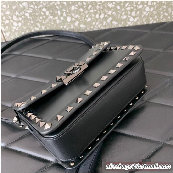 Reasonable Price VALENTINO GARAVANI ROCKSTUD23 Small calfskin bag ZS098 Black