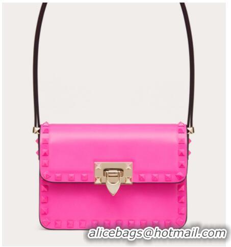 Pretty Style VALENTINO GARAVANI ROCKSTUD23 Small calfskin bag ZS098 pink