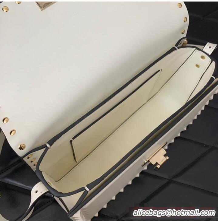 Top Quality VALENTINO GARAVANI ROCKSTUD23 calfskin bag AZS098 White