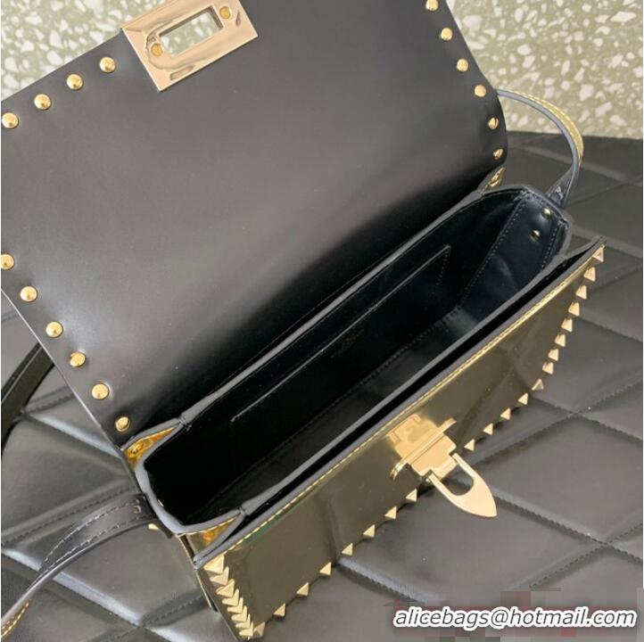 Most Popular VALENTINO GARAVANI ROCKSTUD23 calfskin bag AZS098 Champagne