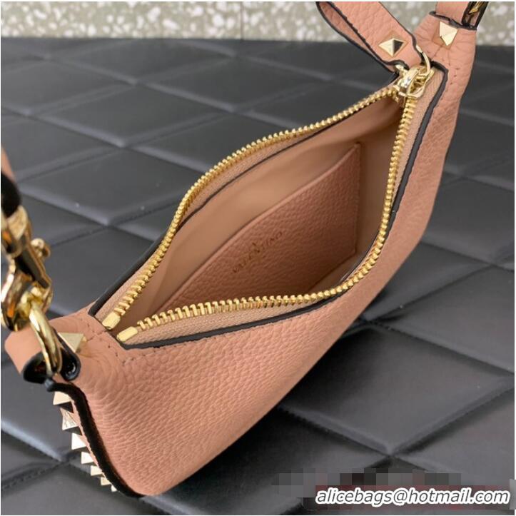 Famous Brand VALENTINO Rockstud calfskin small HOBO bag AG098 pink