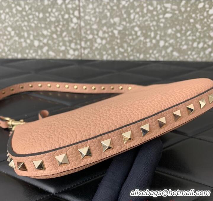 Famous Brand VALENTINO Rockstud calfskin small HOBO bag AG098 pink