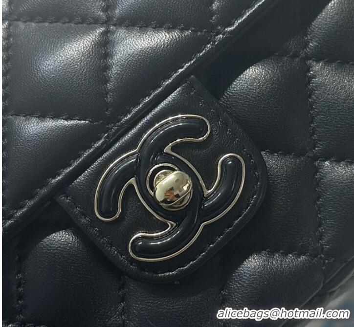 Famous Brand Chanel CLUTCH WITH CHAIN A23P BLACK